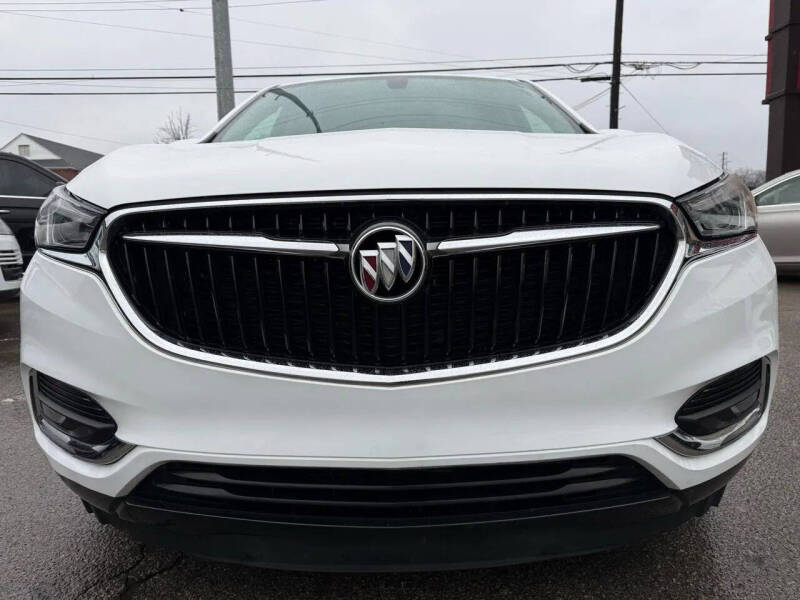 2018 Buick Enclave Essence