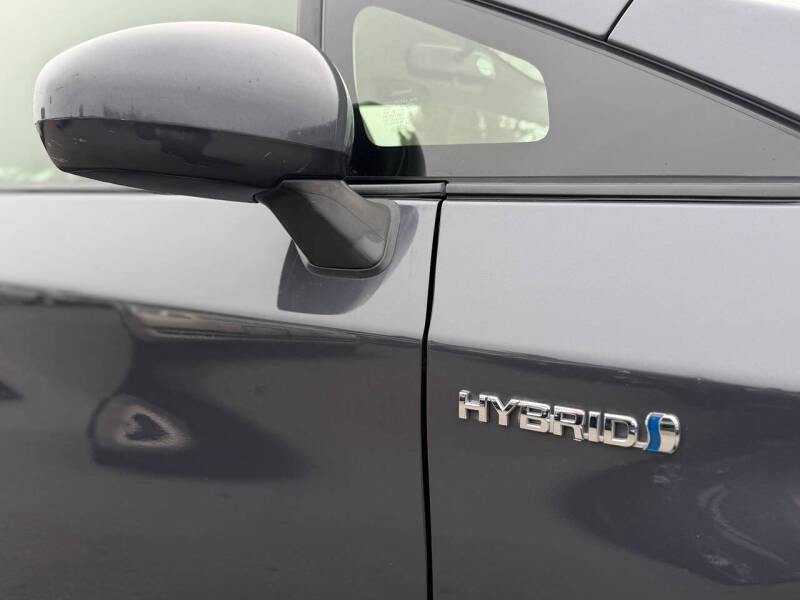 2012 Toyota Prius Two