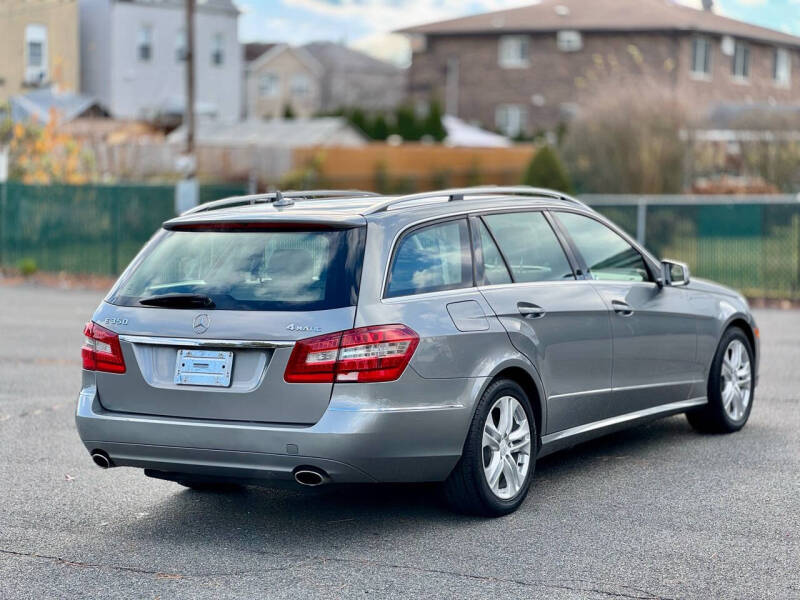 2011 Mercedes-Benz E-Class E350 photo 6