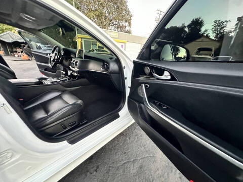 2018 Kia Stinger Premium