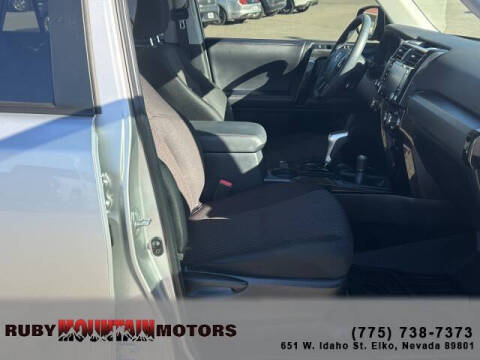 2022 Toyota 4Runner TRD Off-Road