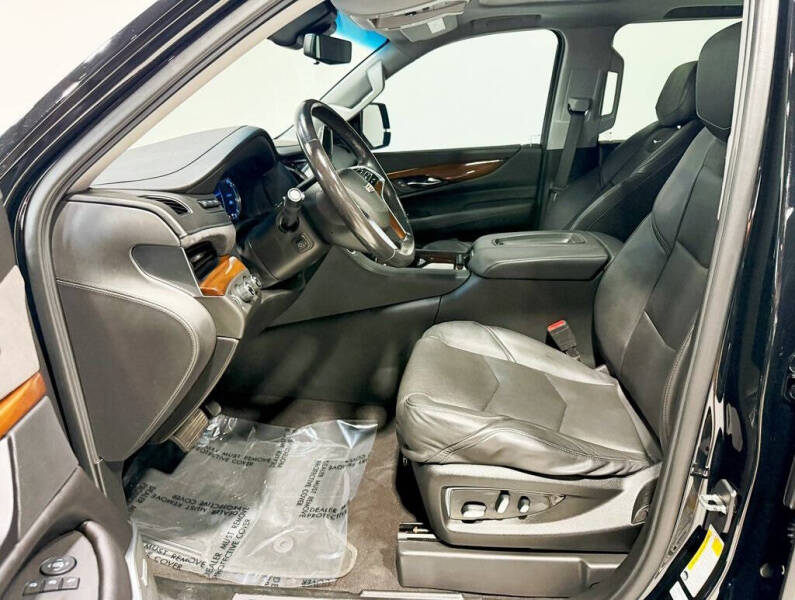 2020 Cadillac Escalade ESV Premium Luxury