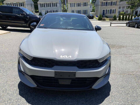2022 Kia K5