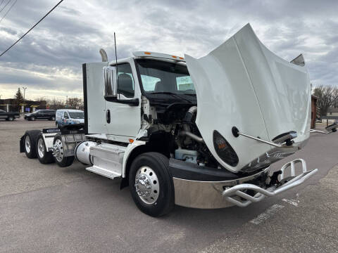 2021 International RH613