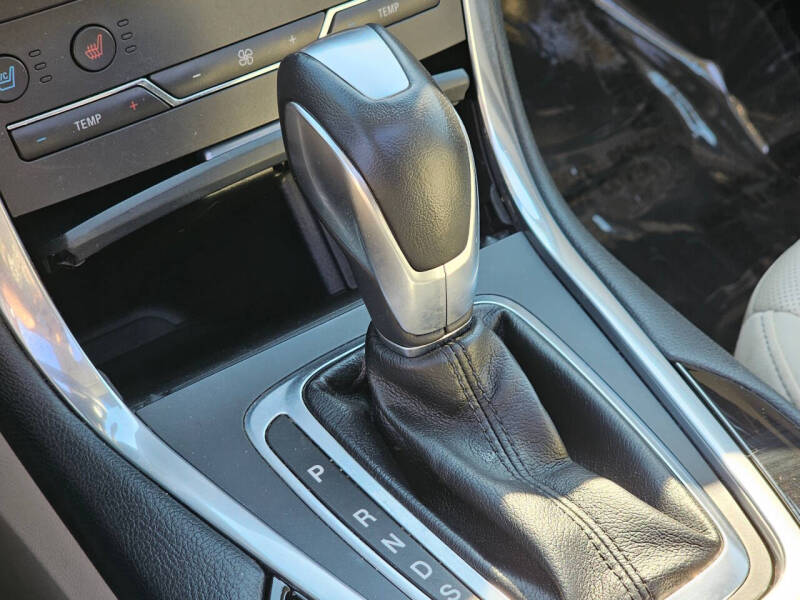 2016 Ford Edge Titanium