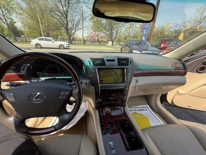 2008 Lexus LS 460