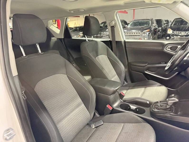 2020 Kia Soul GT-Line