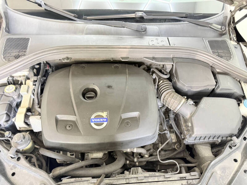 2015 Volvo XC60 T6 Drive-E Platinum