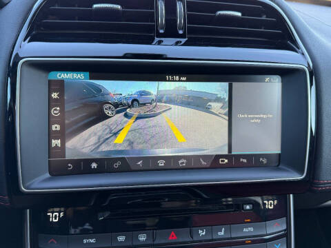 2017 Jaguar XE 35t R-Sport