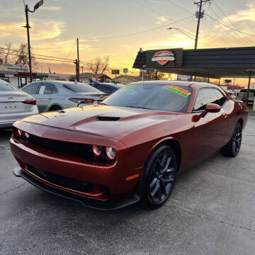 2022 Dodge Challenger SXT