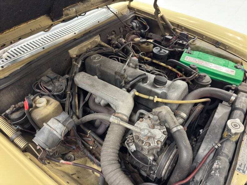 1975 Mercedes-Benz 300-Class