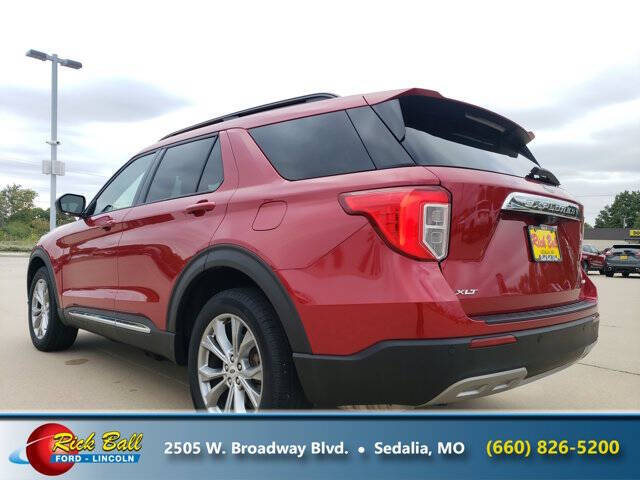 2023 Ford Explorer XLT
