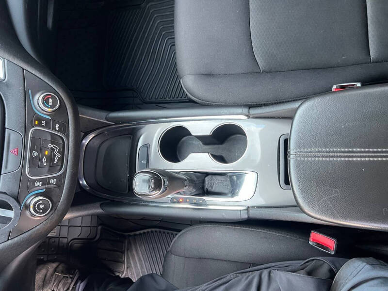 2017 Chevrolet Malibu LT