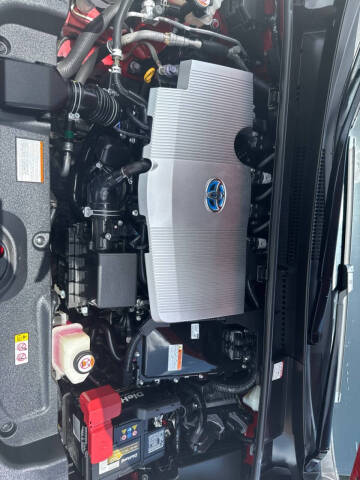 2020 Toyota Prius LE