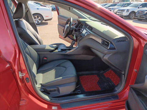 2020 Toyota Camry SE