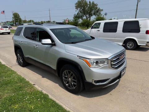 2017 GMC Acadia SLT-1