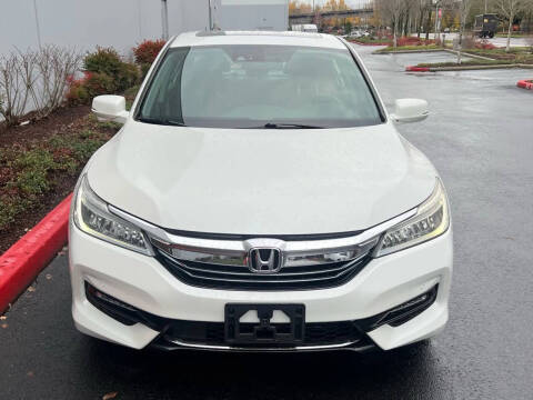 2017 Honda Accord Hybrid Touring