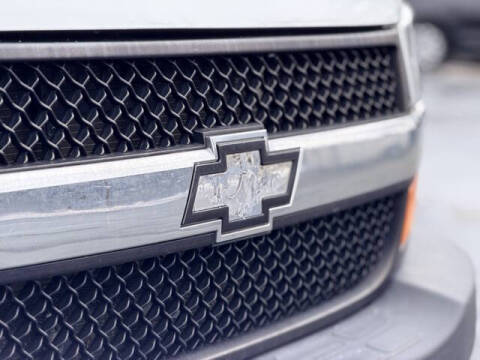 2017 Chevrolet Express 2500