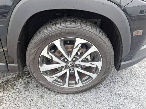 2022 Toyota Corolla Cross XLE