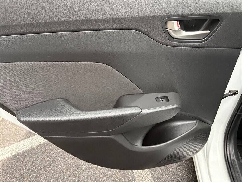 2022 Hyundai Accent SEL