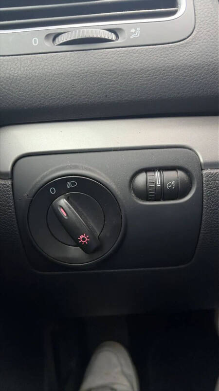 2010 Volkswagen Golf 2.5L PZEV