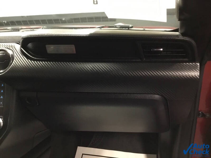 2016 Ford Mustang V6