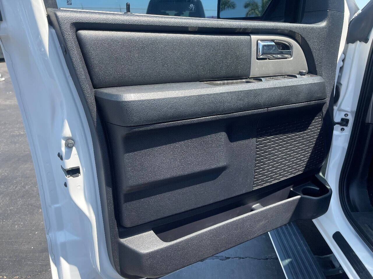 2015 Ford Expedition EL  - $18,900