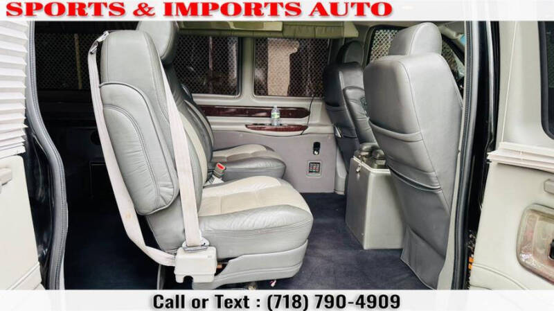 2011 GMC Savana 2500
