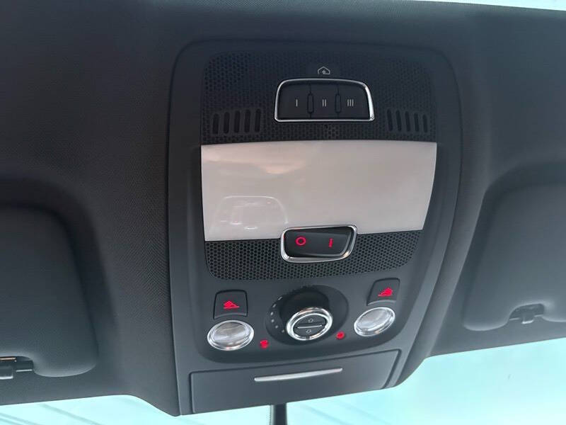 2014 Audi SQ5 3.0T quattro Premium Plus