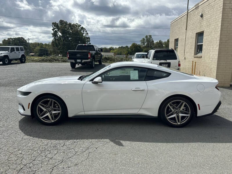 2025 Ford Mustang EcoBoost