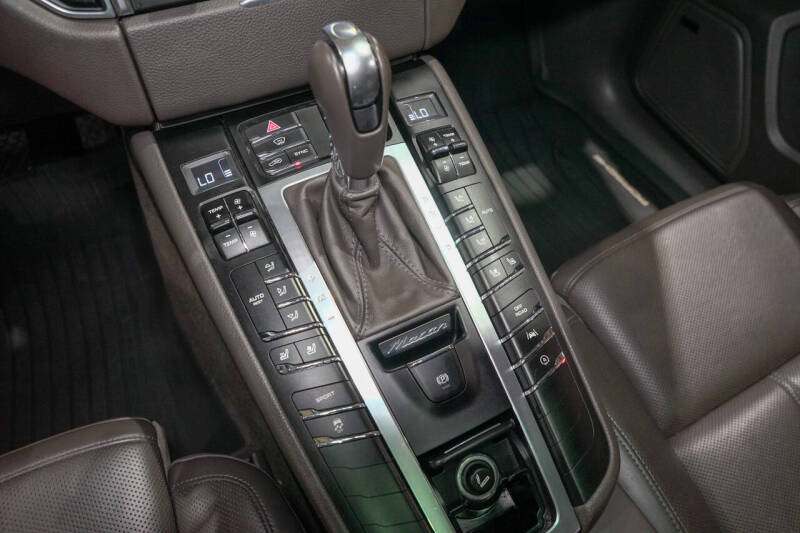 2018 Porsche Macan