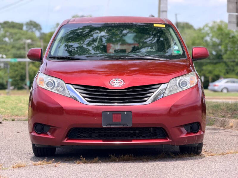 2011 Toyota Sienna