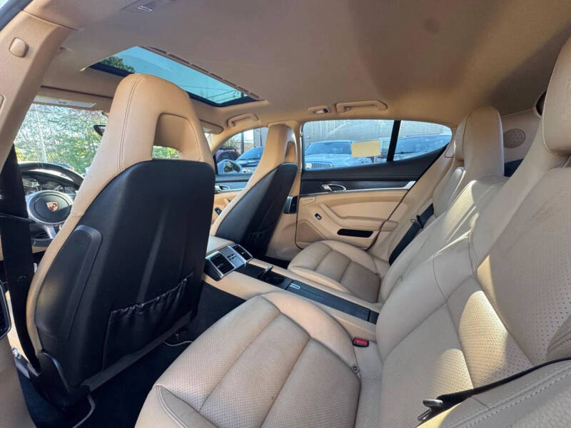 2013 Porsche Panamera