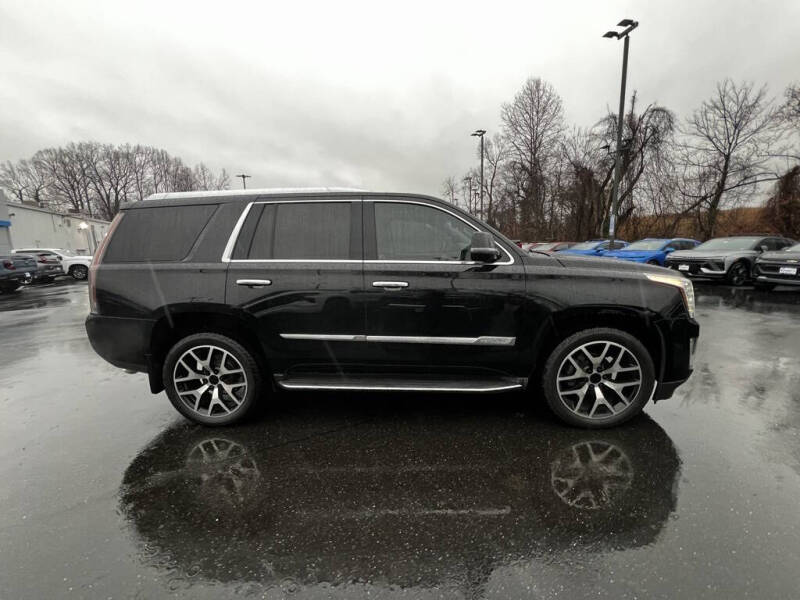 2015 Cadillac Escalade Luxury