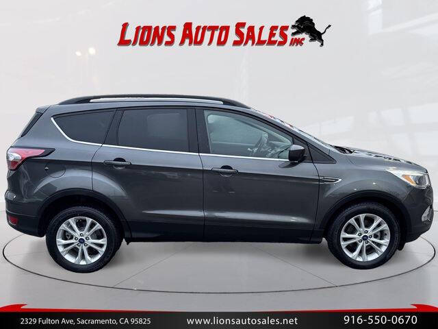 2018 Ford Escape SE