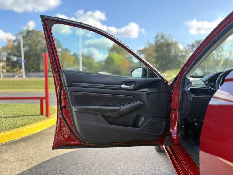 2020 Nissan Altima 2.5 SR