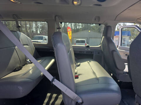 2014 Ford E-Series E-350 SD XL