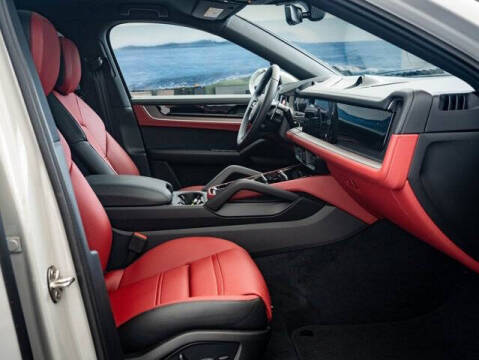 2025 Porsche Cayenne Coupe