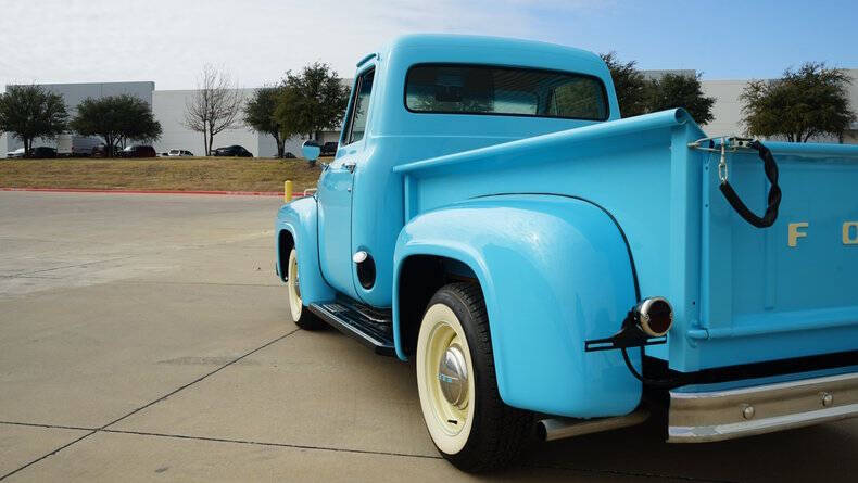 1953 Ford F-100