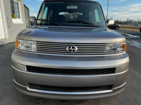 2005 Scion xB for sale at Caps Cars Of Taylorville in Taylorville IL
