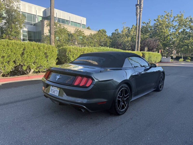 2016 Ford Mustang V6