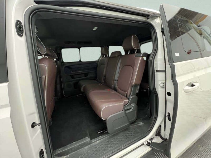 2025 Volkswagen ID. Buzz Pro S