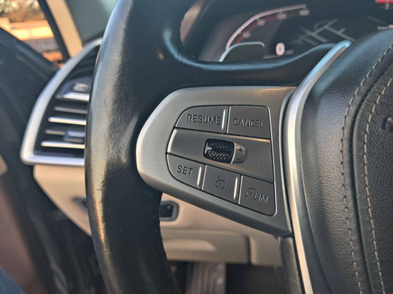 2019 BMW X7 xDrive40i