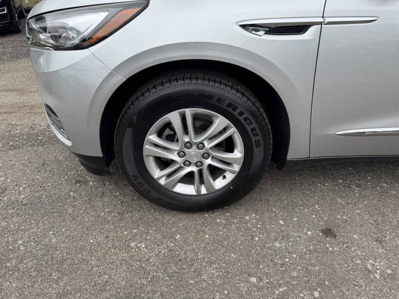 2020 Buick Enclave Essence