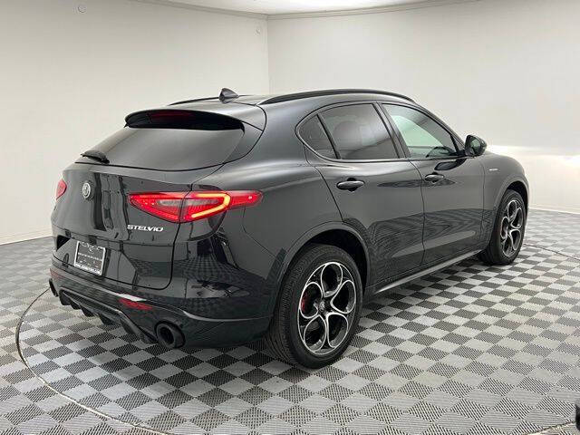 2023 Alfa Romeo Stelvio Veloce