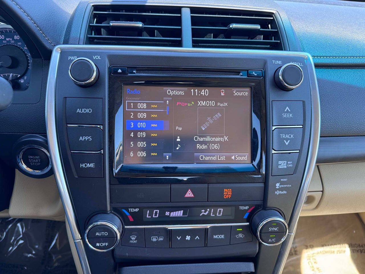 2015 Toyota Camry 9