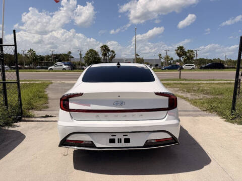 2022 Hyundai Sonata SE
