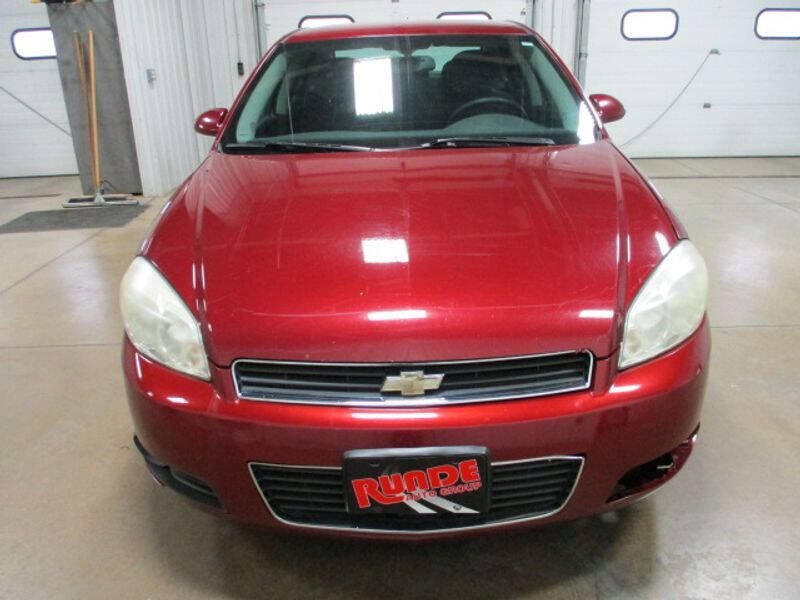 Used 2011 Chevrolet Impala LT with VIN 2G1WB5EK3B1187293 for sale in Hazel Green, WI