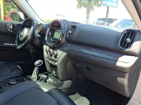 2018 MINI Countryman Cooper