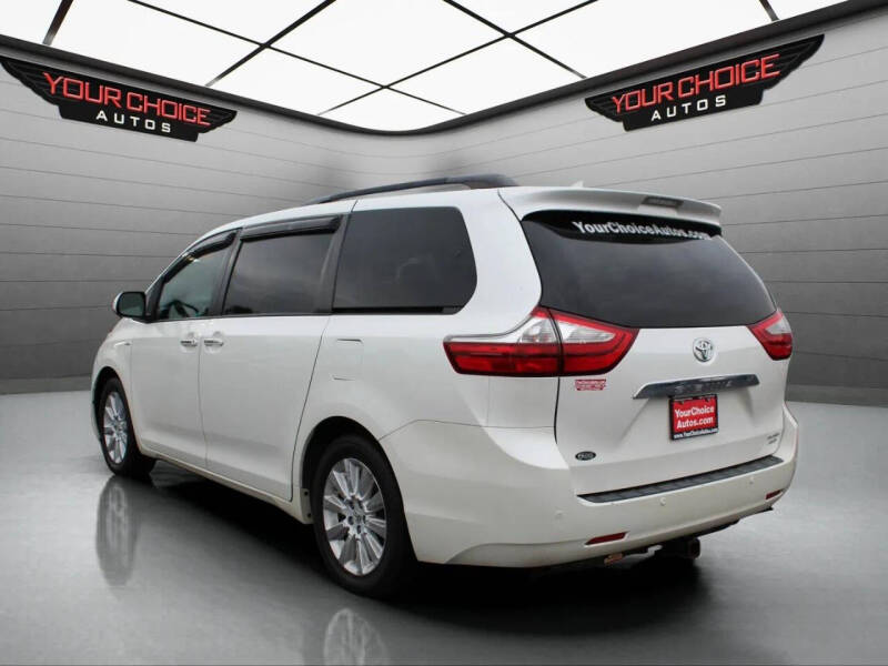 2016 Toyota Sienna Limited Premium 7-Passenger